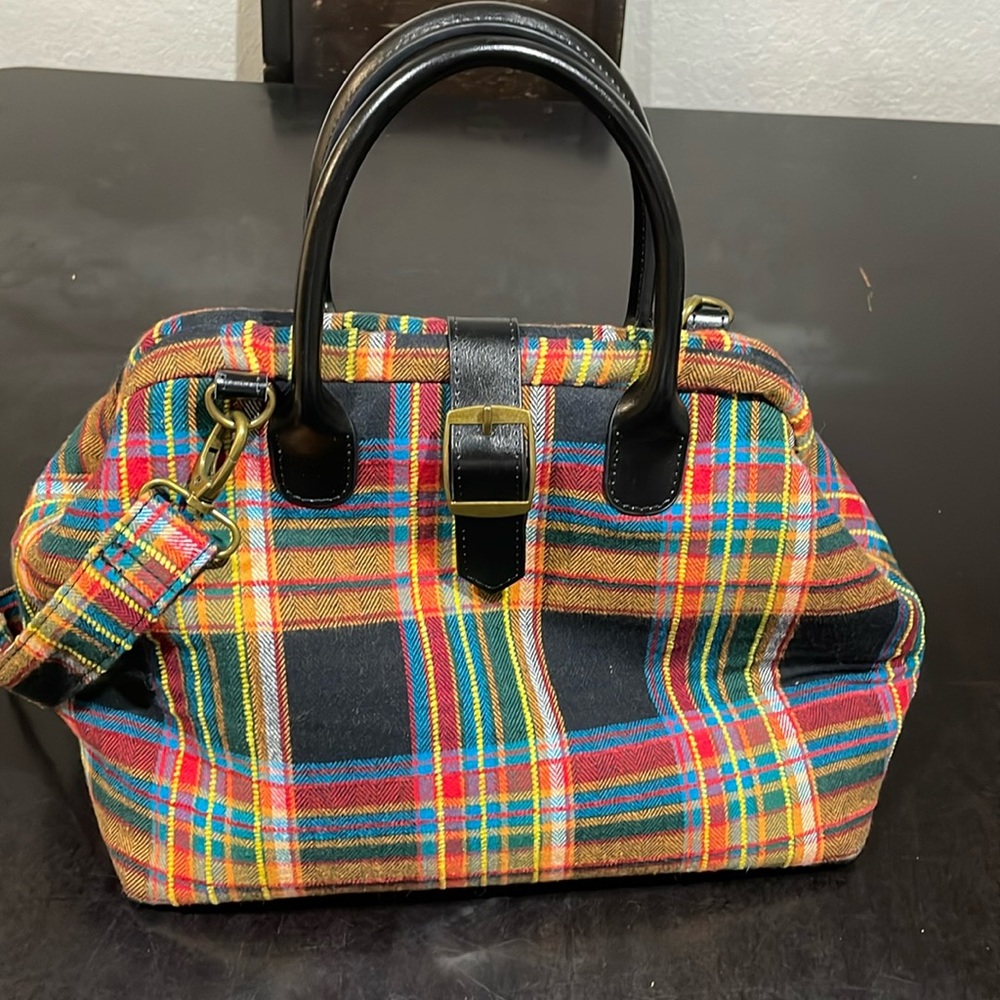 MCW handmade carpet bag